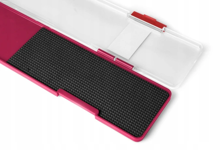 8f40f6556b3e59806d2299849d954322